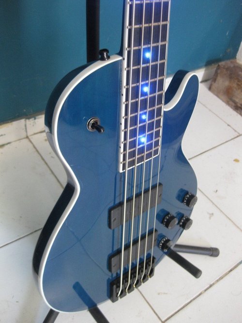 dominican mahogany bass1