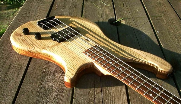 01805_04_JWF Carrera bass 10 01805_04_JWF Carrera bass 10