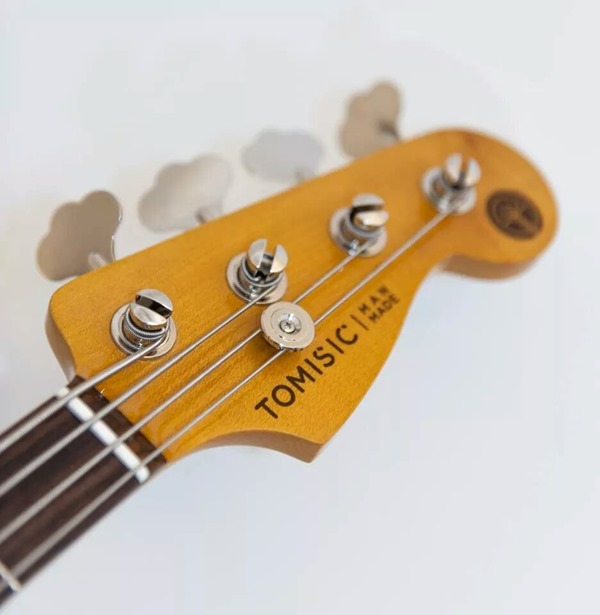 01955_04_IMG_70407877264766 01955_04_IMG_70407877264766