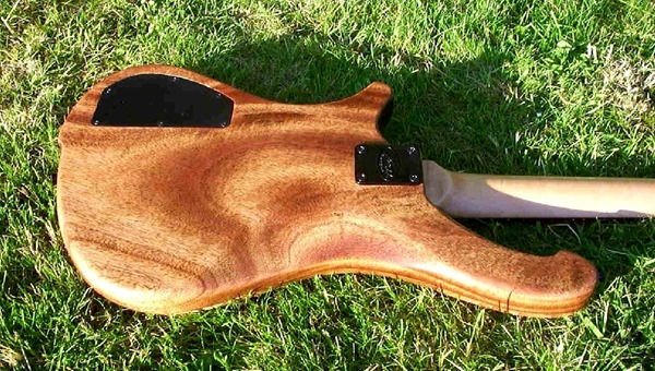 02043_05_JWF Carrera bass 07 02043_05_JWF Carrera bass 07