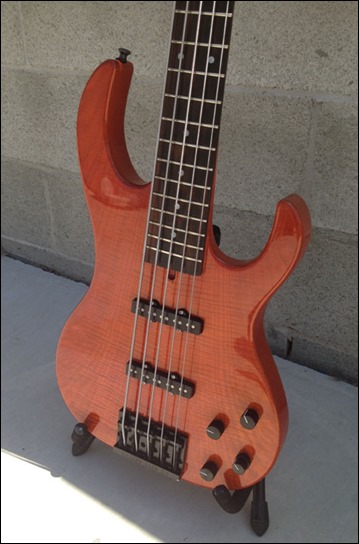 01349_03_Carruthers_fnt2 01349_03_Carruthers_fnt2