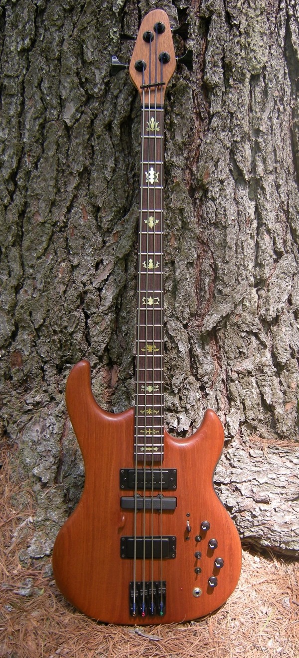 01802_05_mah-front-08 01802_05_mah-front-08