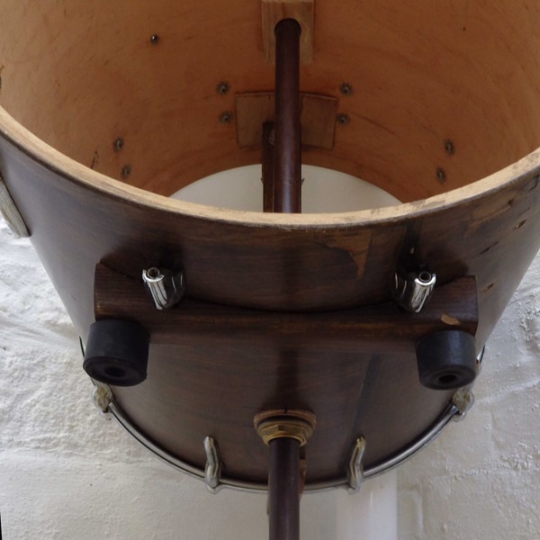 02014_08_From below 02014_08_From below