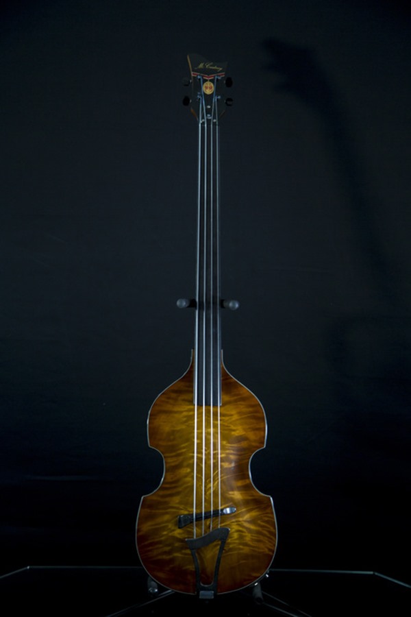 02035_06_front bass 02035_06_front bass