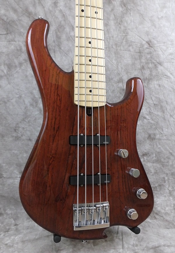 02227_02_Dave Hook 5 body frontBBG 02227_02_Dave Hook 5 body frontBBG