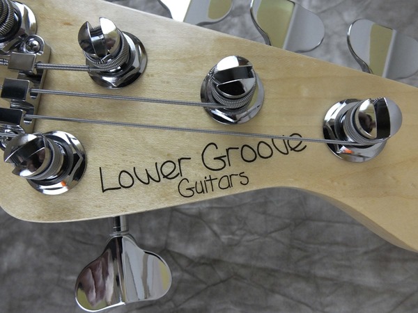 02227_09_Daves Bass LOGO headstockBBG 02227_09_Daves Bass LOGO headstockBBG