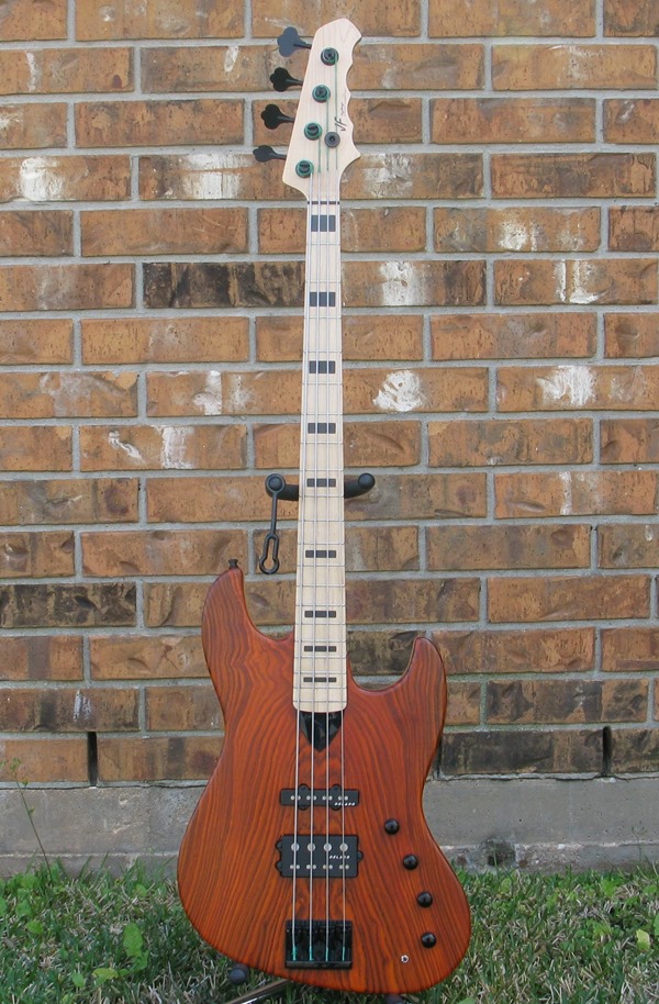 02456_01_full front #1 02456_01_full front #1