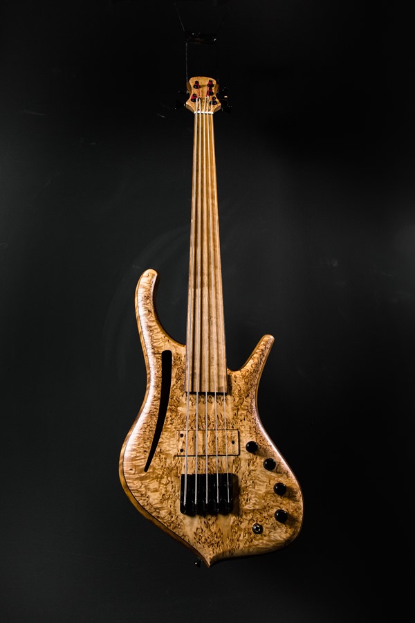 02925_02_Tuli Bass-27 02925_02_Tuli Bass-27