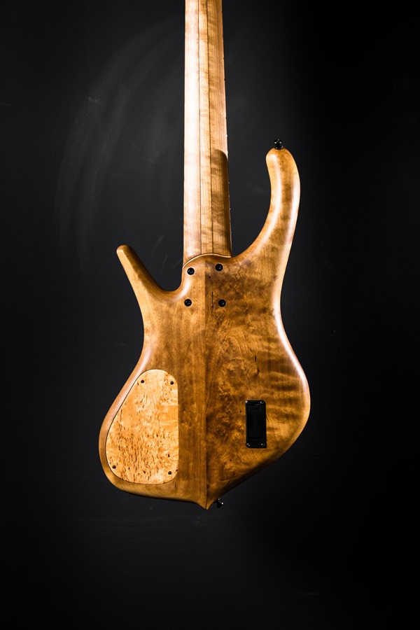 02925_06_Tuli Bass-35 (1) 02925_06_Tuli Bass-35 (1)