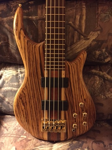 04392_02_image2 04392_02_image2