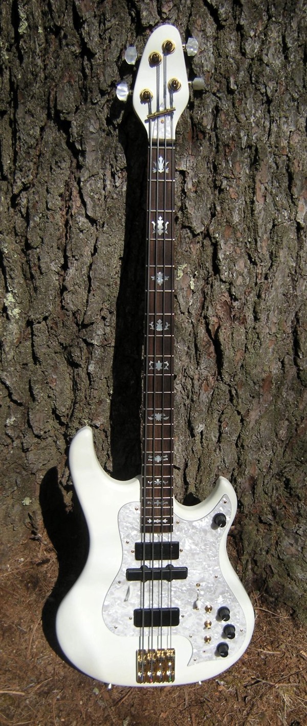 white-front-full-bn white-front-full-bn